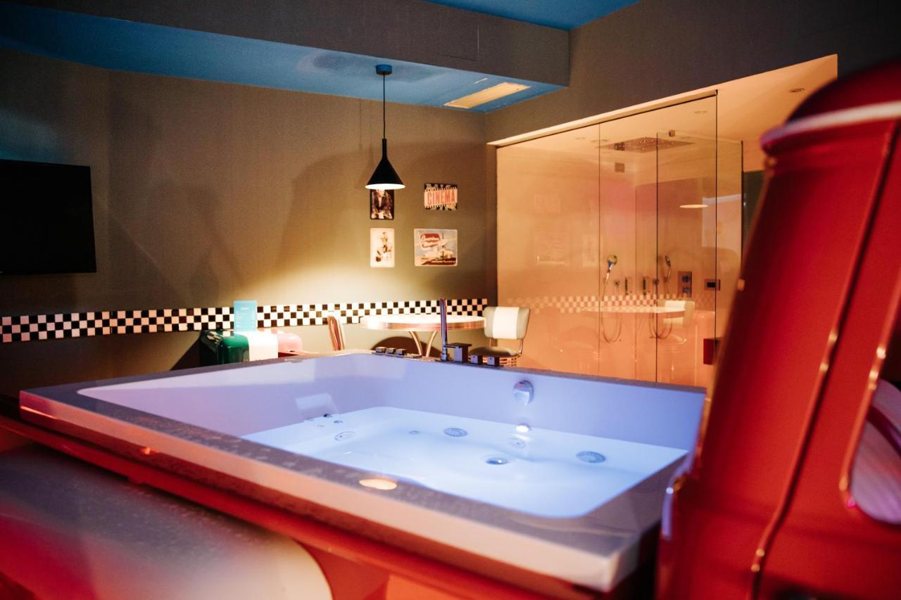 Suite Hot Tub